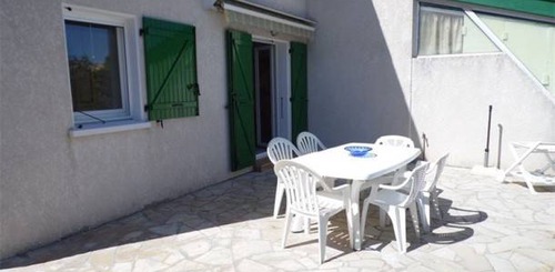 MOBILE HOME 27 M2 + TERRACE 4 to 6 pers. in private property - Béziers