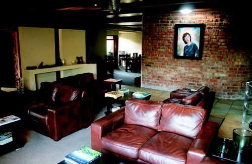 Walmer House | á La Martha’s Air-Port Guest House