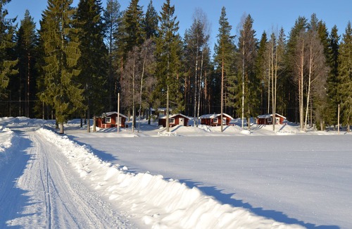 Ockelbo RV Rental | Älgparkens Stugby
