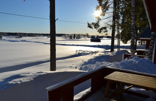 Ockelbo RV Rental | Älgparkens Stugby