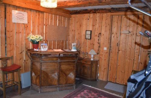 Munkedal Bed & Breakfast | Ängens Gård