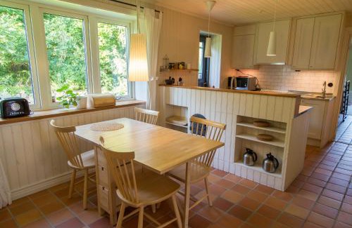 Lervik Villa | Åkagårdens Lodge