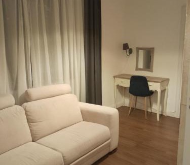 Torokor Bed & Breakfast | Éjjeli Bagoly Étterem és Panzió