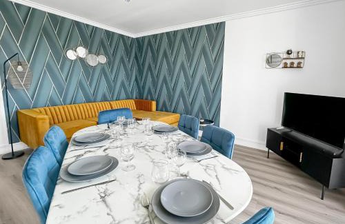 Saint-Etienne-du-Rouvray Apartment | Élégance et vue panoramique, proche Zenith