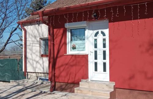 Erd House | Érdi Muskátlis Vendégház