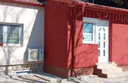 Erd House | Érdi Muskátlis Vendégház