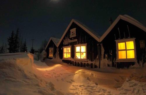 Veidilundur House | Þingvellir Golden Circle Cottage