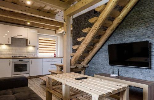Polanczyk Ski Chalet | Łykolańczyk-Chatki z JACUZZI