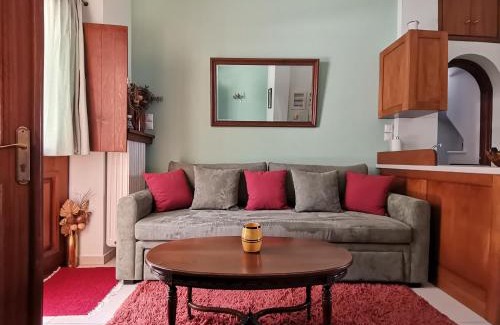 Andritsaina Apartment | Ξενώνας Μυρτώ