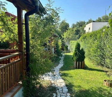 Lozenets House | Бунгала Гнездото Bungalows The Nest Lozenets
