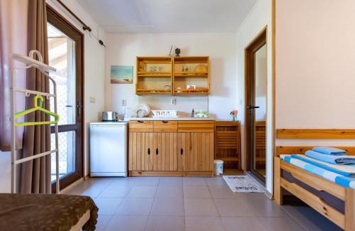 Lozenets House | Бунгала Гнездото Bungalows The Nest Lozenets