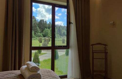 Lviv Oblast Apartment | Відпочинково- оздоровчий комплекс ОПАКА з форельником