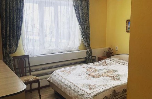 Karakol House | Гостевой дом Березка