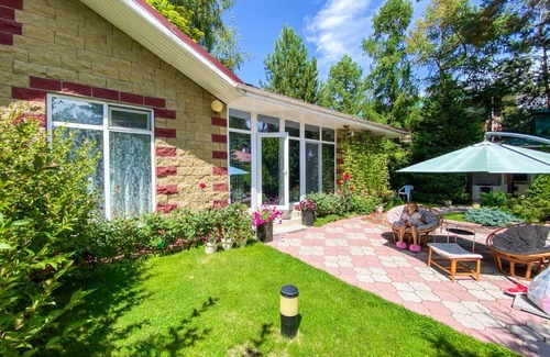 Cholpon-Ata Villa | Дом в центре отдыха «Радуга»