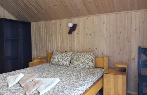 Yablunytsya House | Затишний котедж "Хатинка"