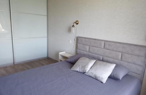 Dnipro Apartment | Калиновая 2 кв Люкс