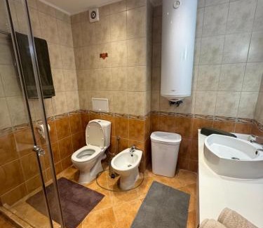 Yurta Apartment | Каса реал с 2 спальнями 2 этаж