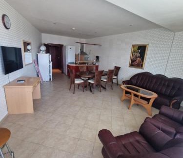 Sunny Beach Apartment | Мирамар Палас, Роял Апарт