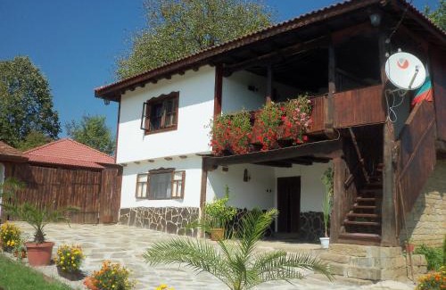 Gabrovo House | Митровата къща