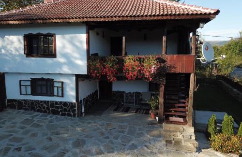 Gabrovo House | Митровата къща