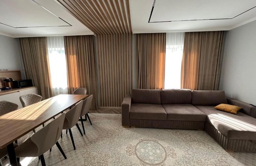 Schuchinsk Apartment | Отличный коттедж со всеми удобствами!