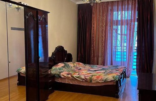 Old Boulevard Apartment | Просторная 3-х комнатная квартира