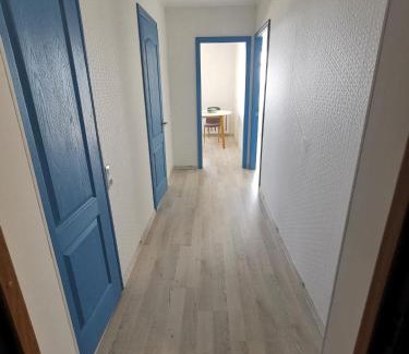 Zarichnyi District Apartment | Театр Щепкіна апартаменти 2