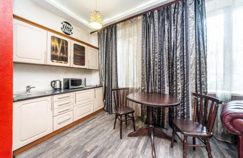Verkhnie Misto Apartment | Уютная квартира с джакузи в центре Киева