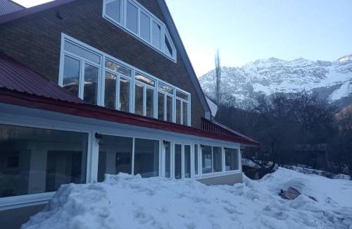 Kyrgyzstan House | Уютный дом