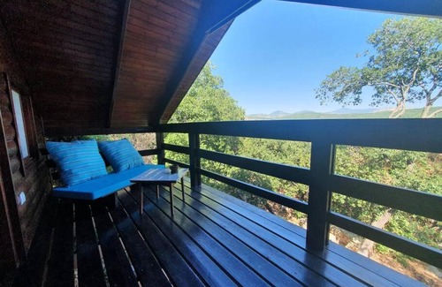 Abirim Ski Chalet | בקתה ביער - אבירים