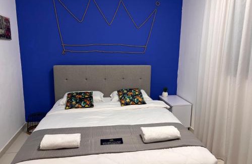 Eilat Apartment | דירת גן דלוקס-Deluxe Garden Apartment by CRWON