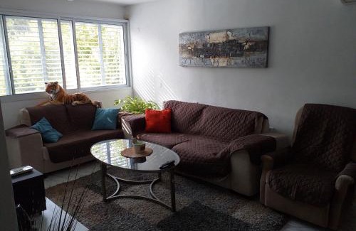 Kiryat Bialik Apartment | דירת 80 מ"ר למשפחה או זוג