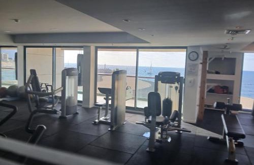 Herzliya Pituach Apartment | מלון בוטיק מגדלי המרינה