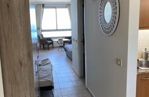 Haifa Apartment | סוויטת לוטוס