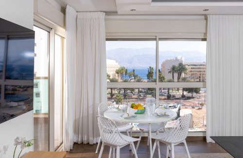 Eilat Apartment | פנטהאוז מול הים