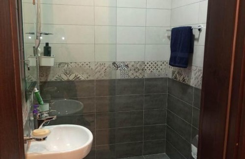 Sahab Apartment | اليادودة - شارع مادبا - خلف ايكيا - مجمع كوفي بنك - عمارة رقم 418