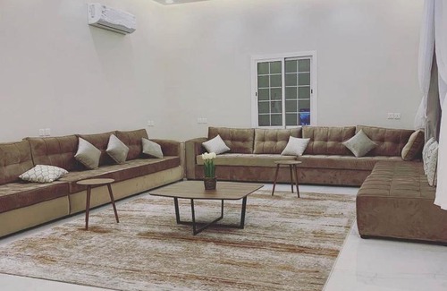 Al Kura Ski Chalet | بيلا