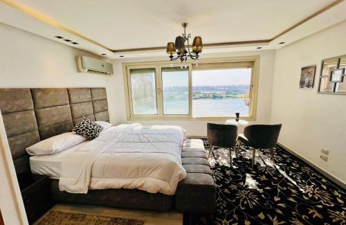 Cairo Apartment | شقة فندقية على النيل مباشر بالمعادى بجوار فندق الهيلتون مباشره