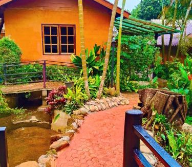 Mok Cham Pae Apartment | บ้านดินโฮมสเตย์ ปางอุ๋ง