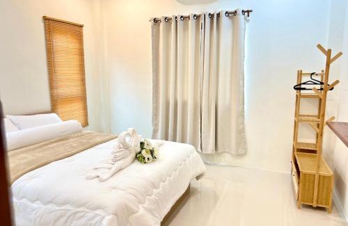 Ban Chang House | บ้านมินิมอล 2 ห้องนอน 2 ห้องน้ำ ใจกลางเมืองบ้านฉาง