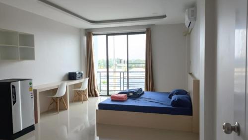 Ongkharak Hotel | หลังมอรีสอร์ท