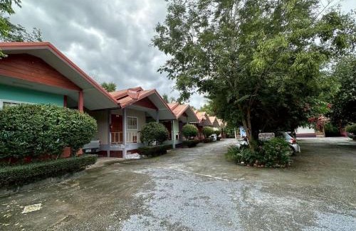 Phu Kradueng House | อวบอิ๋มรีสอร์ท #ที่พักภูกระดึง