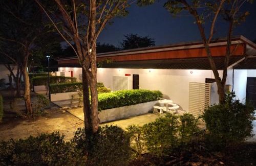 Si Prachan House | อิงน้ำท่าจีน (ท่าจีนรีสอร์ท)