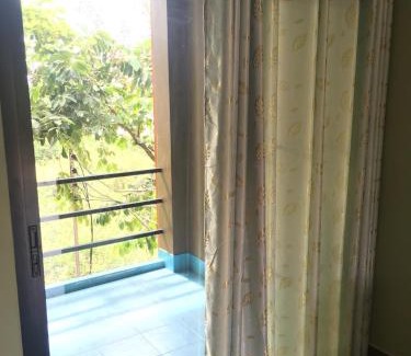 Nong Khae Hotel | โรงแรมห้วยทราย Huaisai Hotel