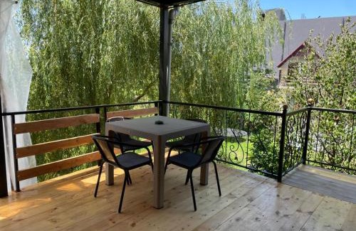 Kobuleti Apartment | ორსაძინებლიანი კოტეჯი