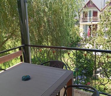 Kobuleti Apartment | ორსაძინებლიანი კოტეჯი