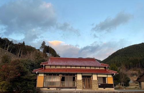 Hagi House | ホームステイ型民泊The 34Sassysサッシーズ