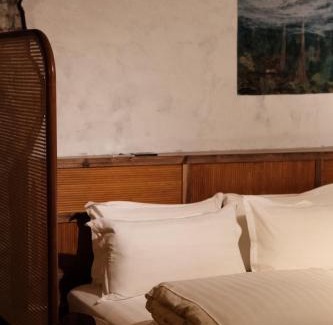 Ruifang Bed & Breakfast | 九份杉嶼民宿 Jiufen Cedar Lodge