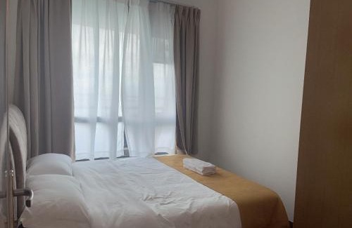 Gelang Patah Apartment | 地标海景两房民宿带无边际泳池