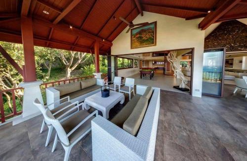 Patong Villa | 壮丽震撼的巴东海景豪华五卧室别墅